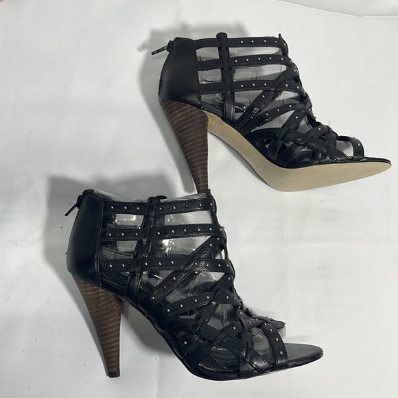 Nine West Leather Gladiator Heels Size 9 - Picture 1 of 13